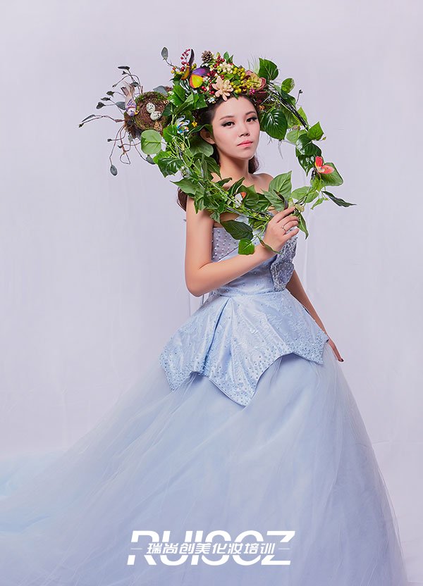 瑞尚创美化妆学校-《秘密森林》